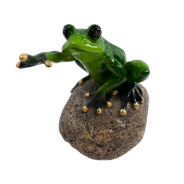 Figurka żaba na kamieniu żabka dekoracja ceramiczna 12 cm