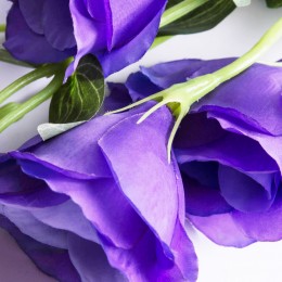 Fioletowa eustoma sztuczna na gałązce 80 cm / sztuczne kwiaty eustoma