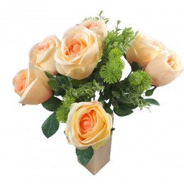Bukiet sztucznych róż morelowych z dodatkami / 7 sztuk róż sztucznych