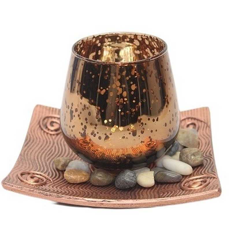 Dekoracja na stół szklany świecznik tealight z podstawką i kamieniami