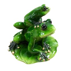 Żaba figurka ceramiczna na liściu z małą żabką na plecach