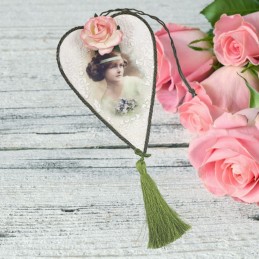 Drewniane serce decoupage z zielonym chwostem RÓŻE DAMA